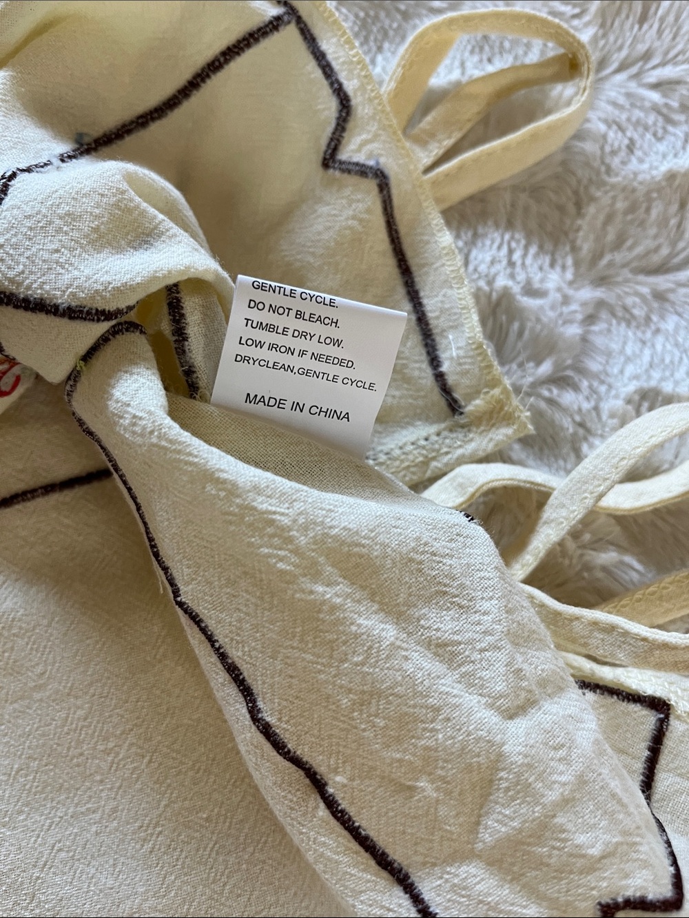 NWOT Embroidered With Side Ties Cream Crop Tank Top Size M - Picture 8 of 8